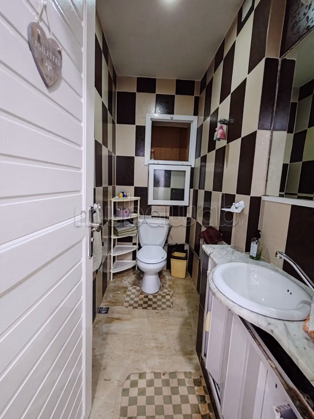 A Vendre un RDC de villa, Cité Ennozha, Ariana