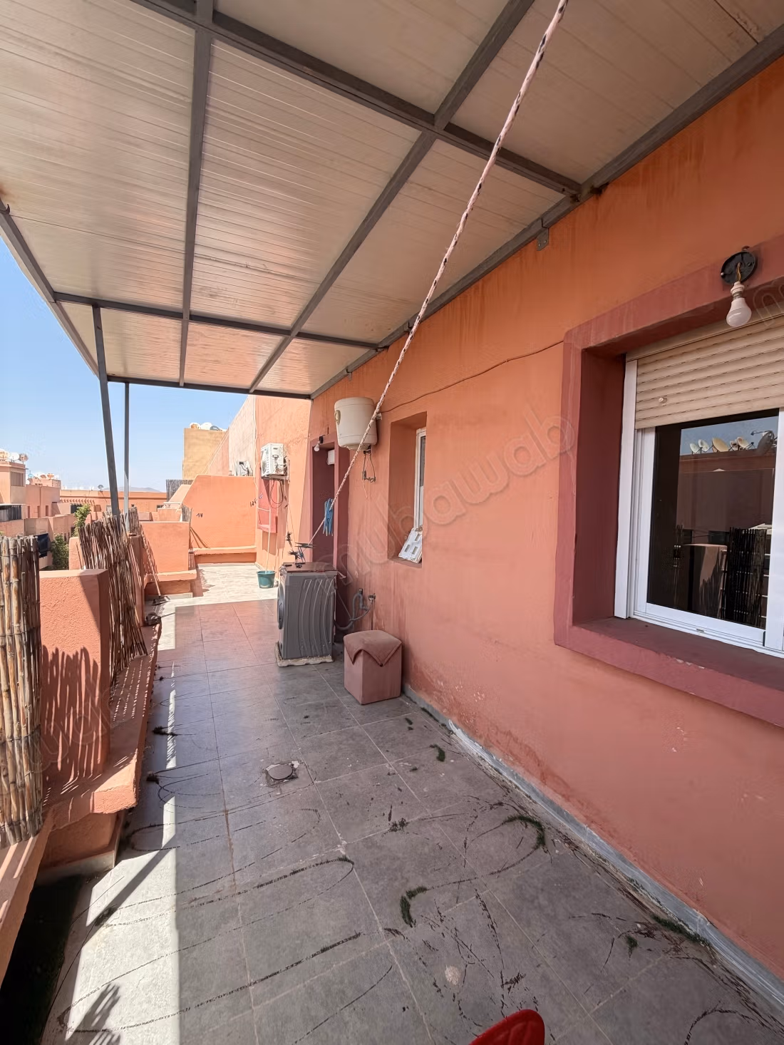 Joli appartement 1 chambre meublé avec terrasse