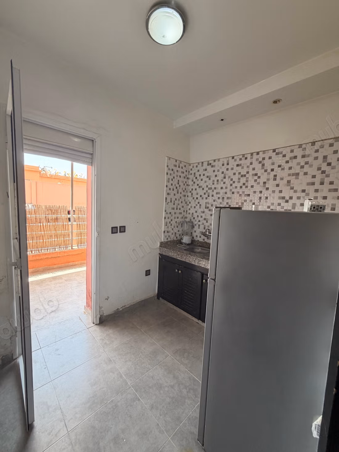 Joli appartement 1 chambre meublé avec terrasse