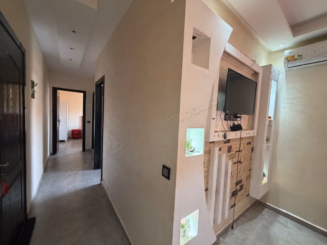 Joli appartement 1 chambre meublé avec terrasse
