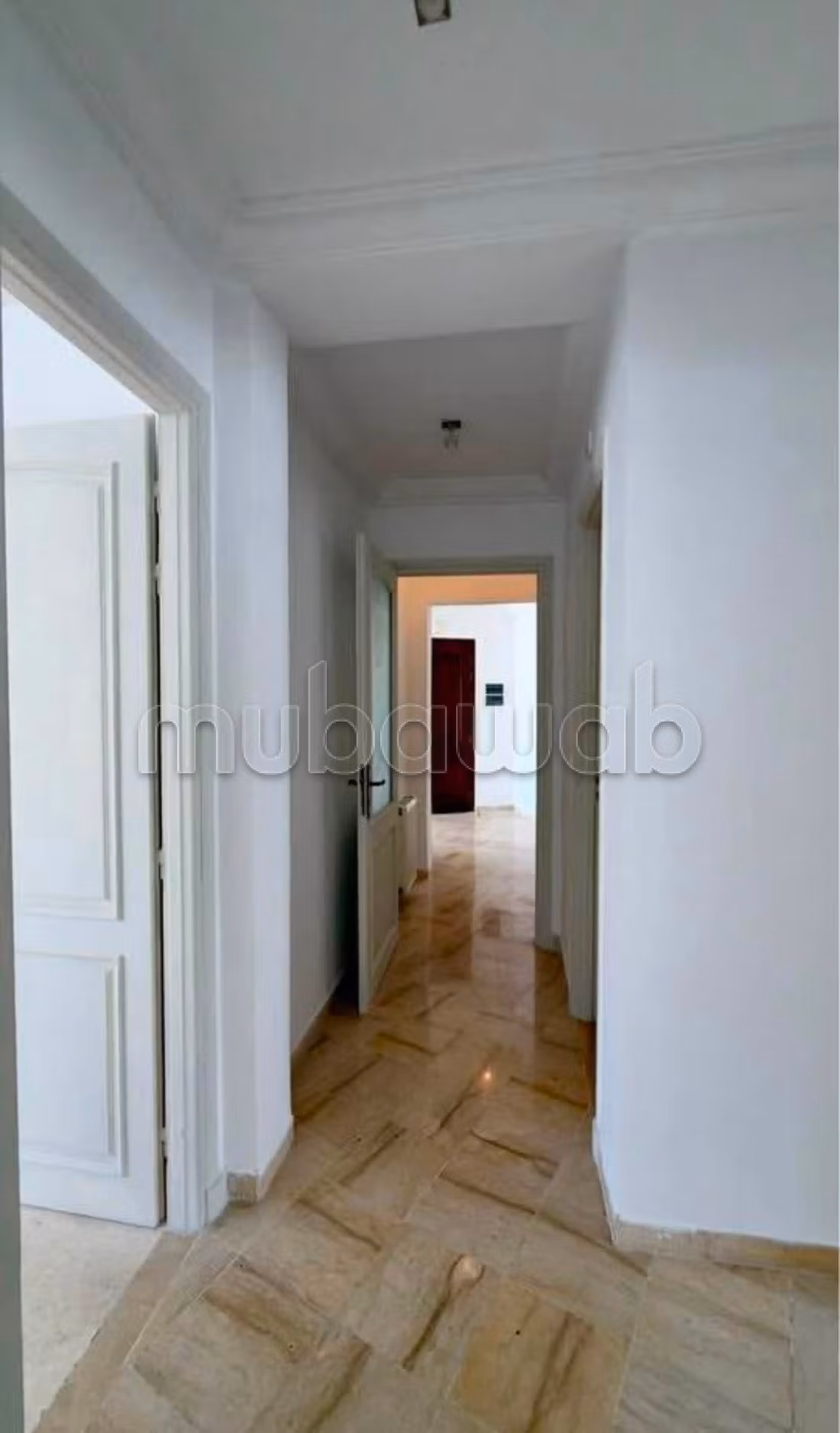In Vendita - Ampio Appartamento S3 ad Ain Zaghouan