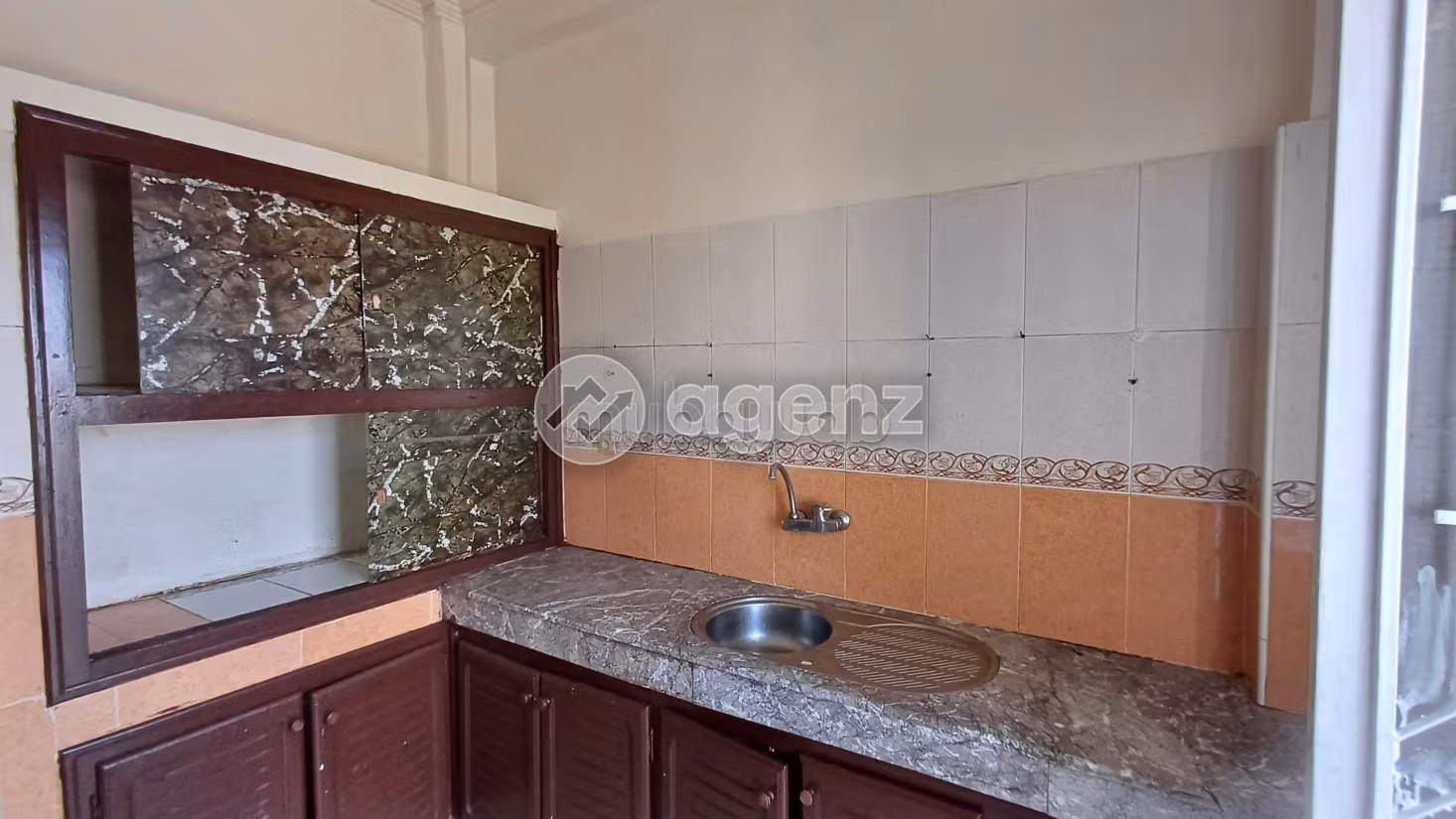 Appartement à vendre 78 m², 2 chambres El Borj Meknès