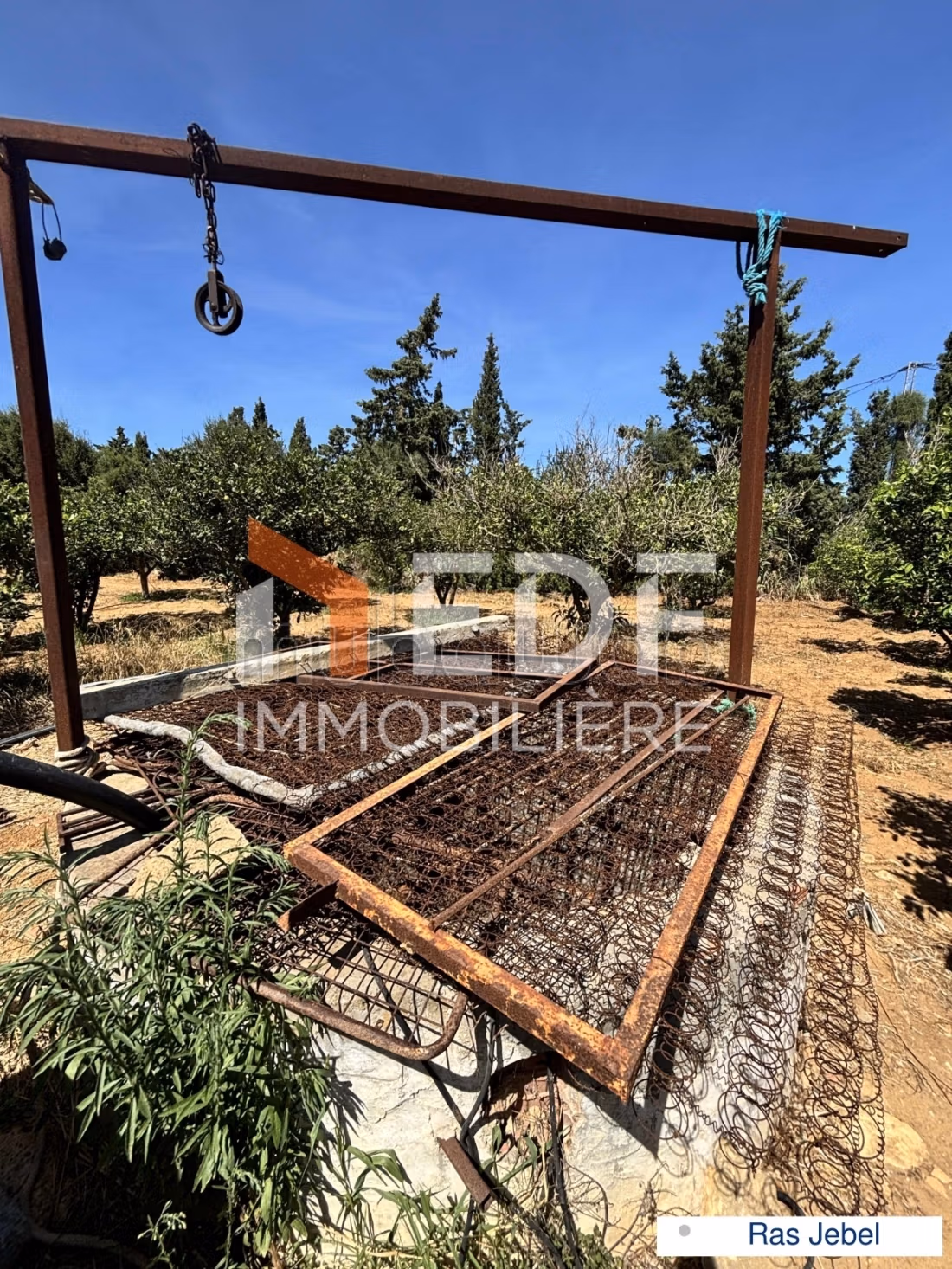 A Vendre Senia Garage à Ras Jebel