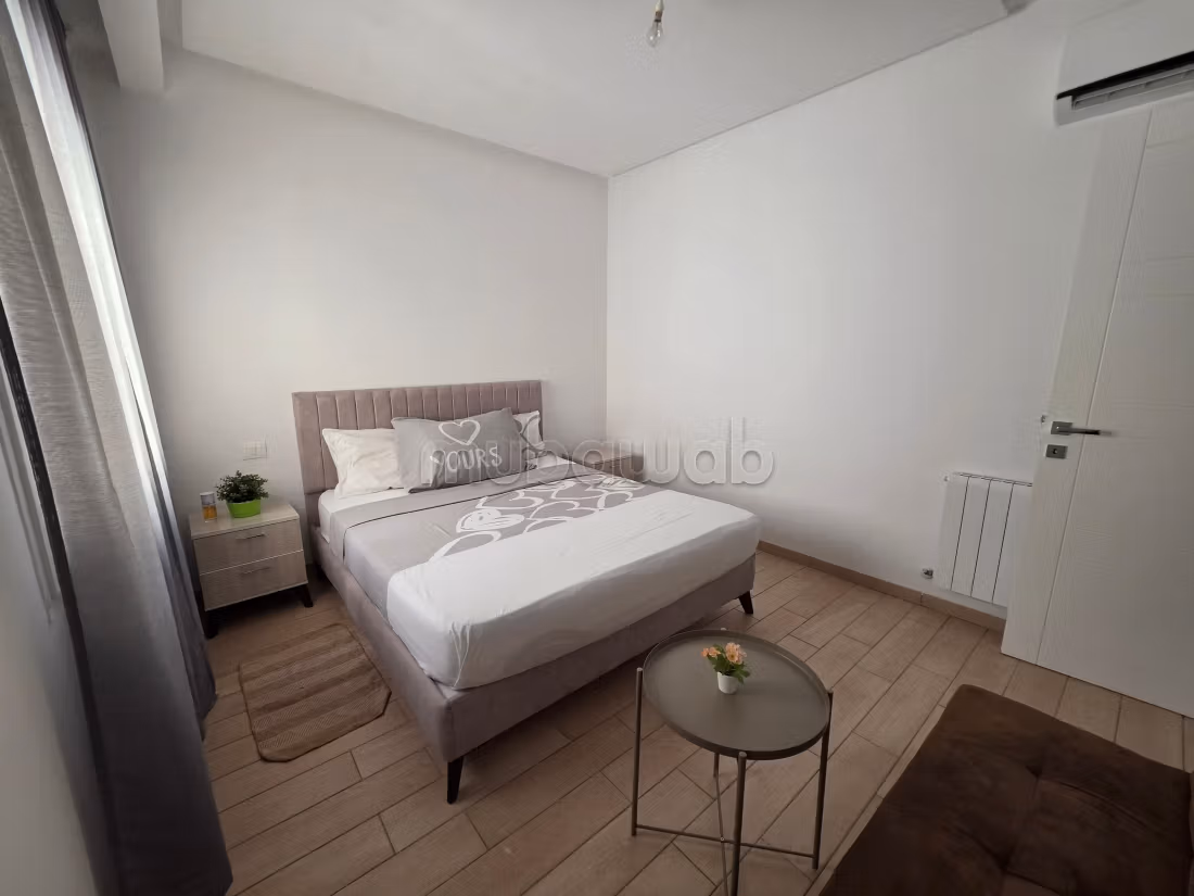In Affitto - Superbo Appartamento S2 Arredato a La