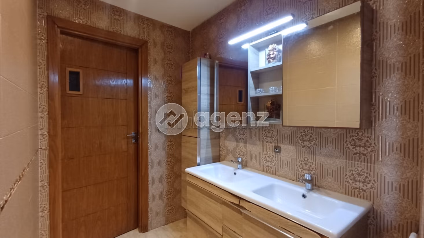 Villa te koop 217 m², 4 slaapkamers Oulfa Casablanca