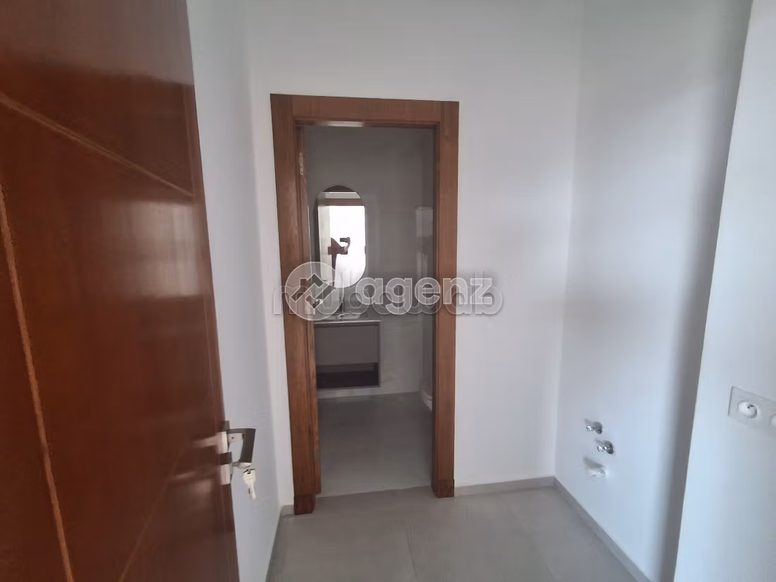 Ufficio in affitto 114 m² Mozart Tanger