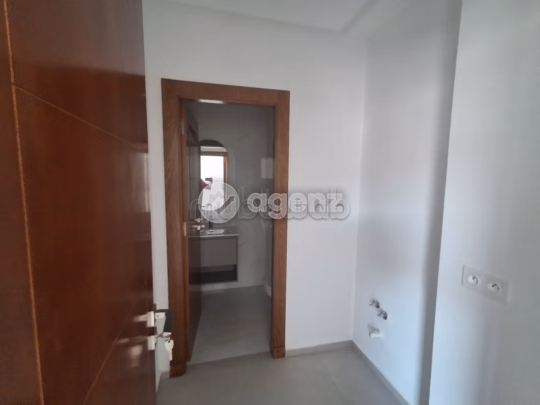 Ufficio in affitto 114 m² Mozart Tanger