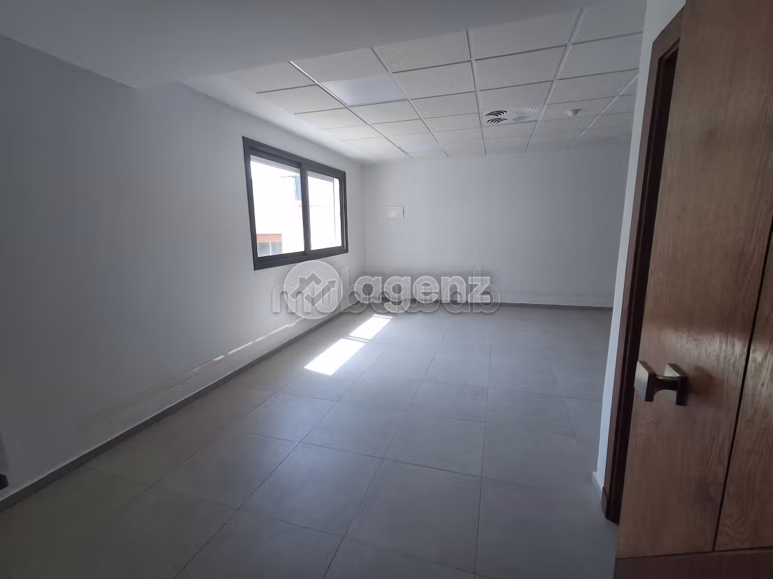 Ufficio in affitto 114 m² Mozart Tanger