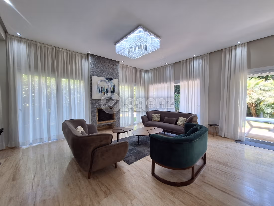 Villa in affitto di 600 m², 4 camere Altro Oulad Salah