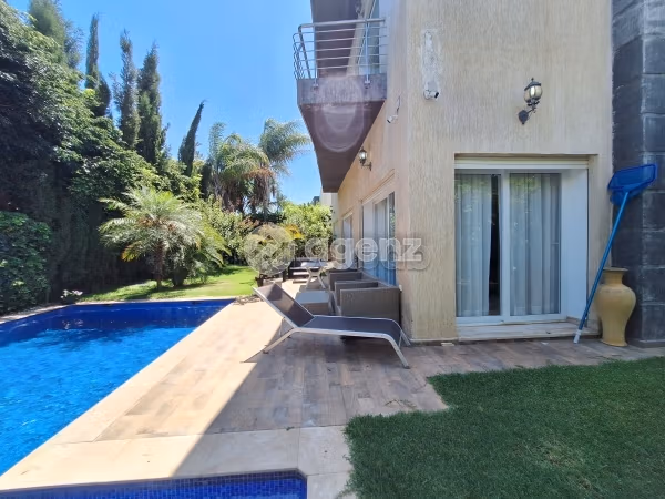 Villa à louer 600 m², 4 chambres Autre Oulad Salah