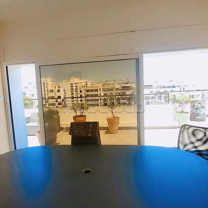 Ufficio in Affitto di 337.0 m² a Casablanca, Moulay Youssef