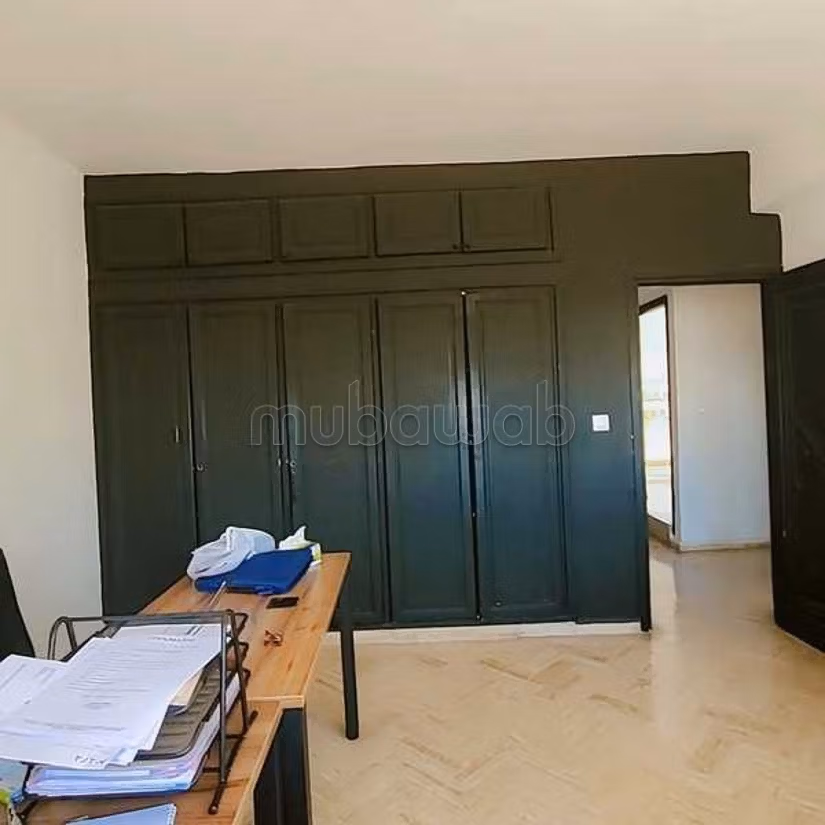 Ufficio in Affitto di 337.0 m² a Casablanca, Moulay Youssef