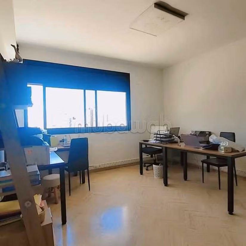 Ufficio in Affitto di 337.0 m² a Casablanca, Moulay Youssef