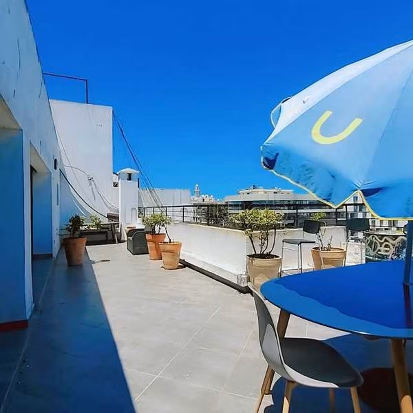 Ufficio in Affitto di 337.0 m² a Casablanca, Moulay Youssef