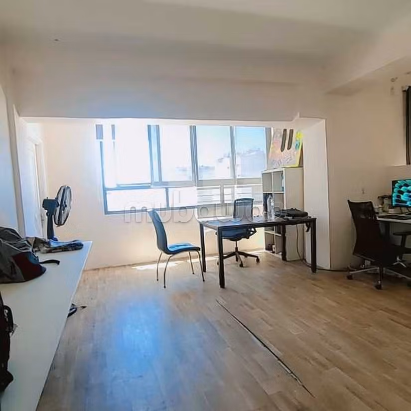Ufficio in Affitto di 337.0 m² a Casablanca, Moulay Youssef