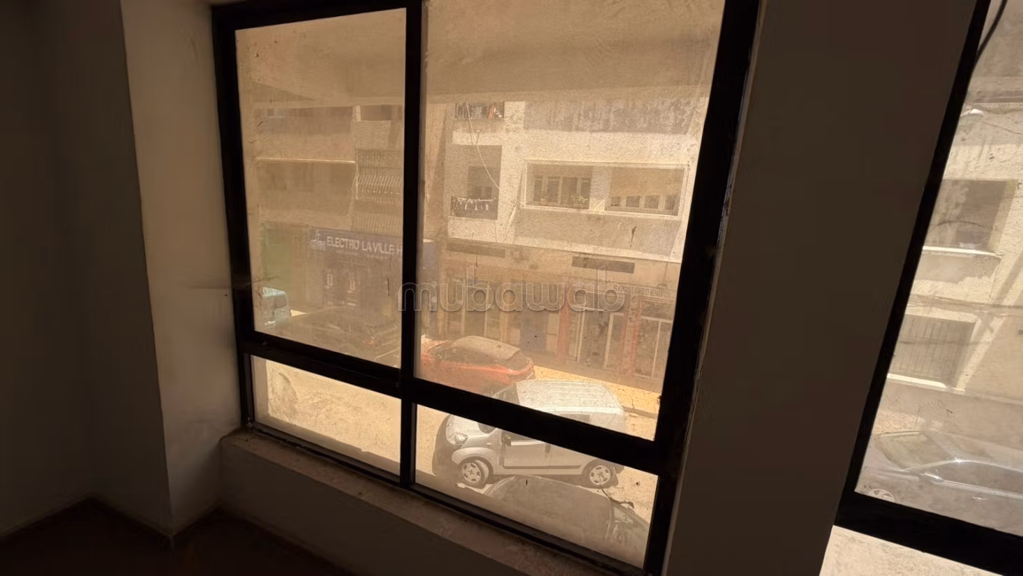 Vend bureaux en Centre. Surface totale 74 m²