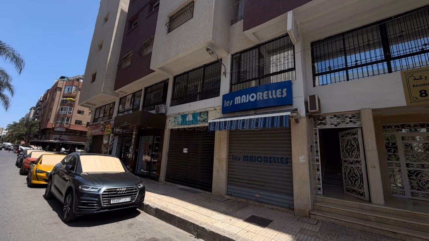 Vend bureaux en Centre. Surface totale 74 m²