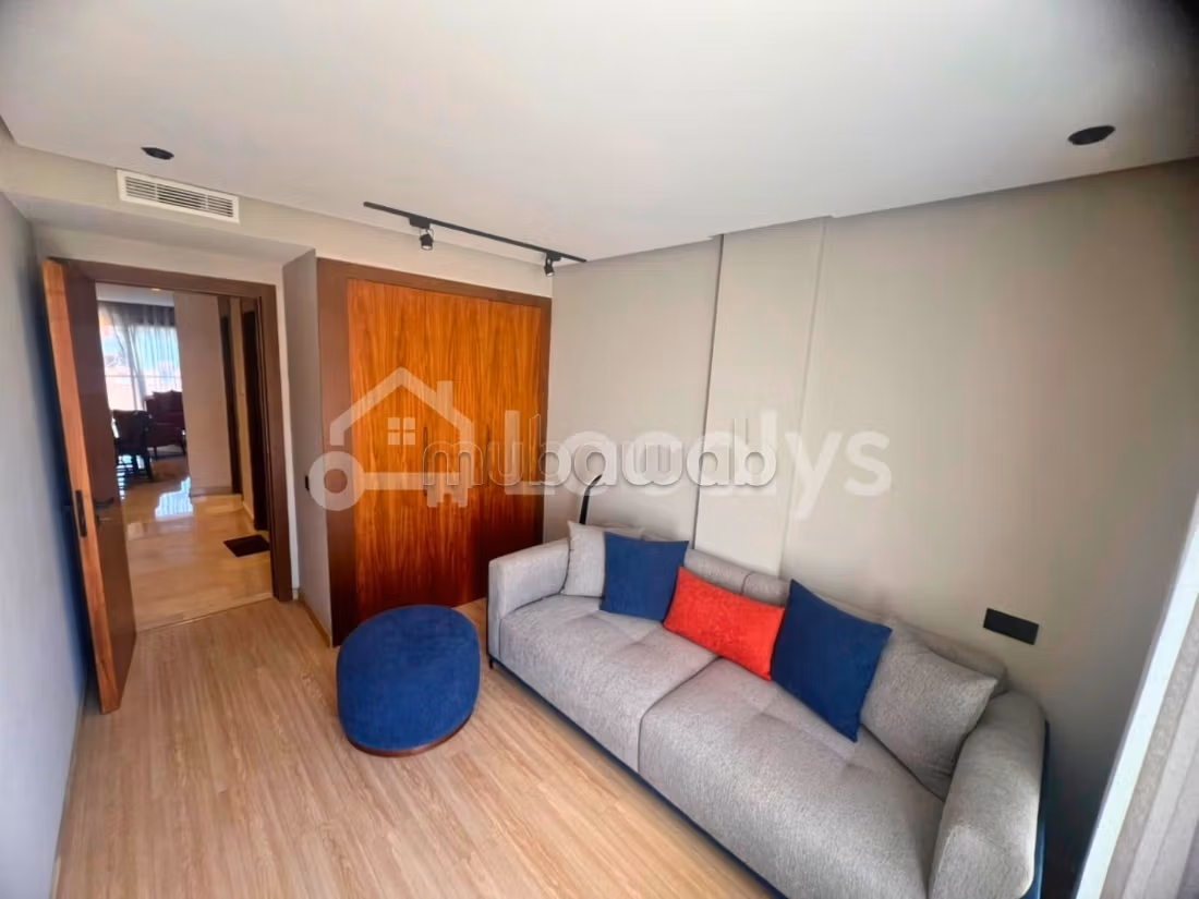 Appartamento arredato con 2 camere in affitto Palmier