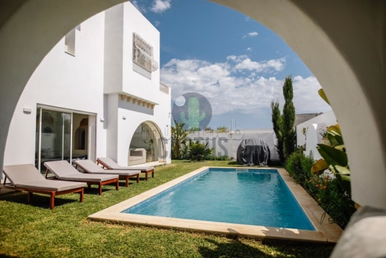In Vendita Villa S4 con piscina a Hammamet Ribat