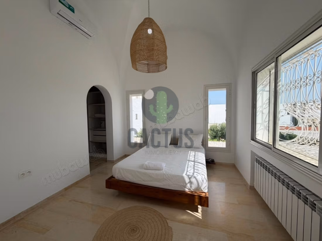 À Vendre Villa S4 avec piscine à Hammamet Ribat