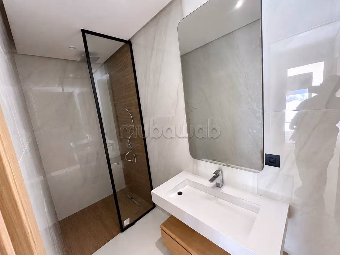 High Standard Duplex in Dar Bouazza