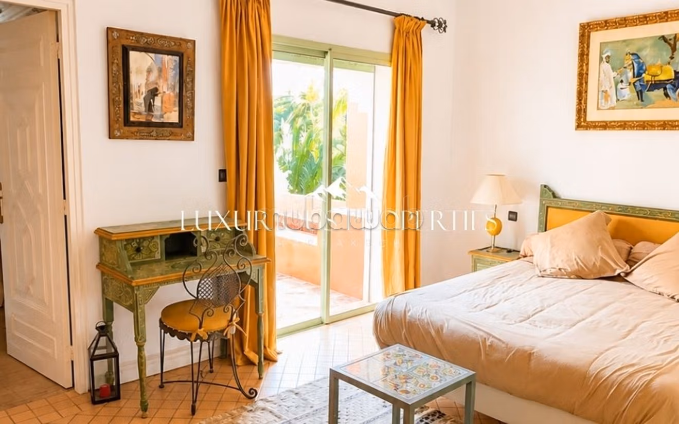 Spacious villa with pool, Palmeraie
