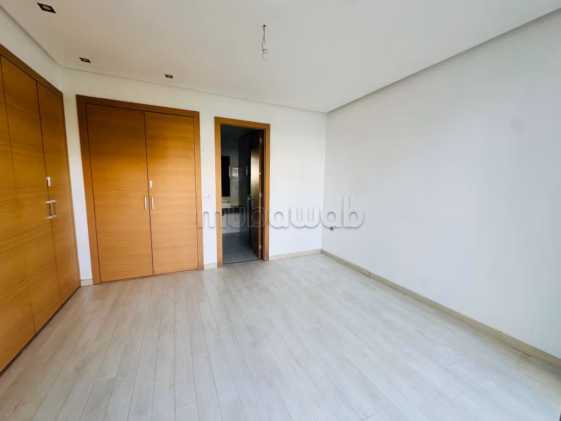 Appartement 160 m² à Ville Verte — 14