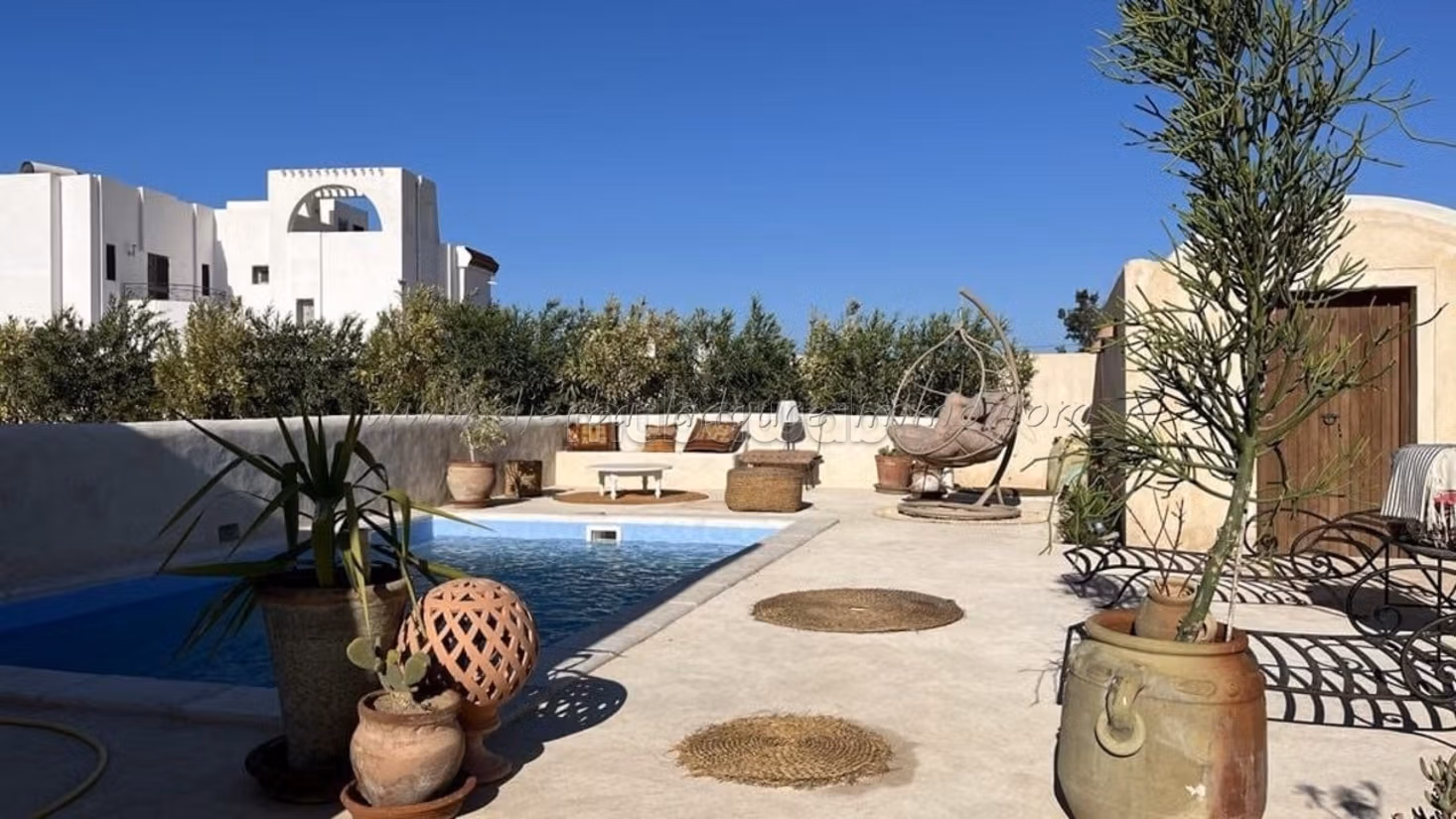 A Vendre Superbe Villa S4 avec piscine à Mellita