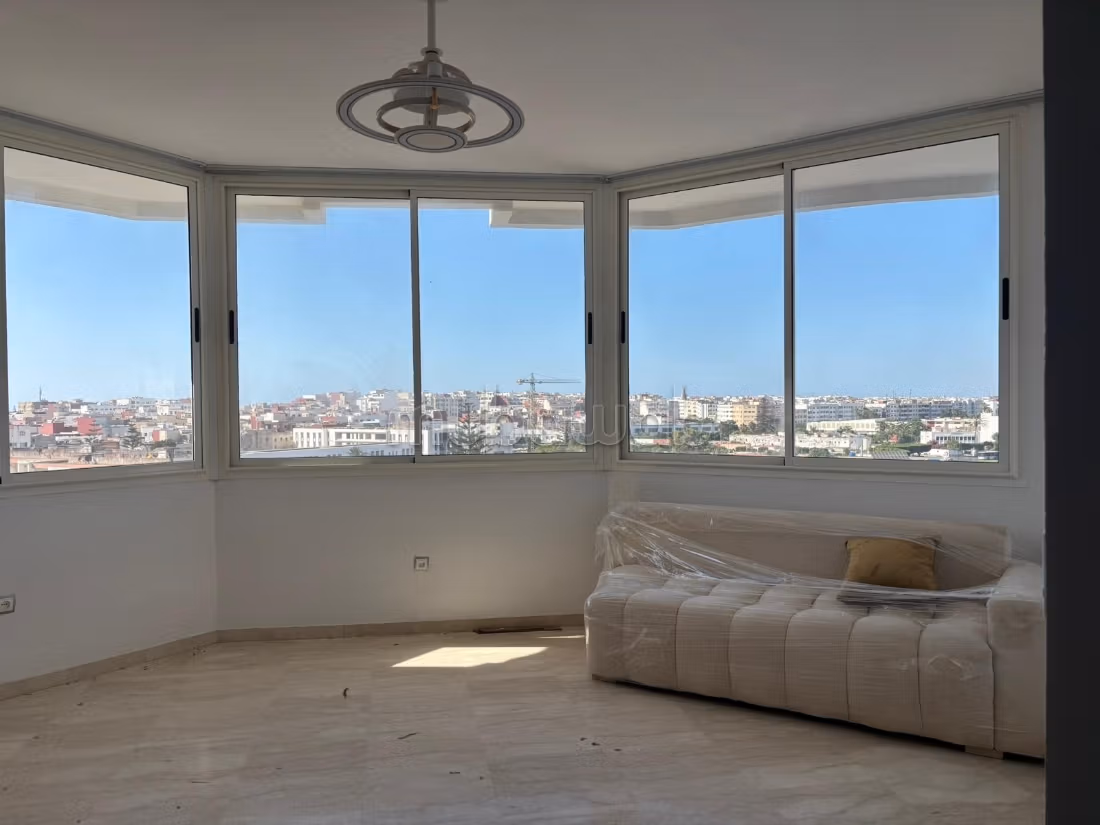 Apartment with panoramic view