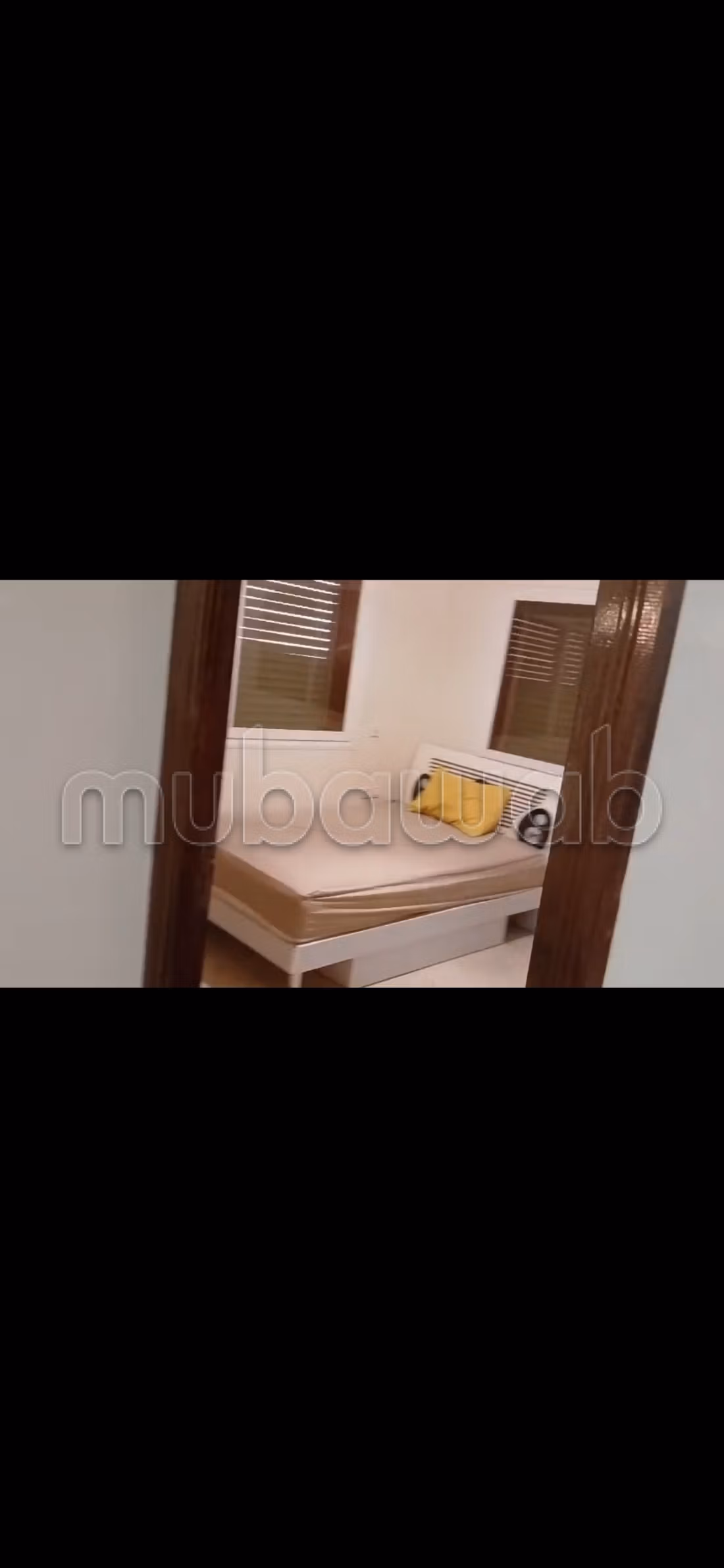 Appartement à louer à Guéliz. 
Surface de 90 m². 
Meublé — 5