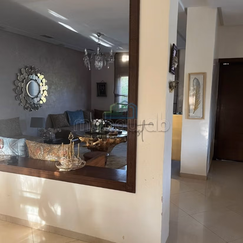 Vente villa de luxe à Route de l'Ourika. 3 belles chambres. Bien meublé