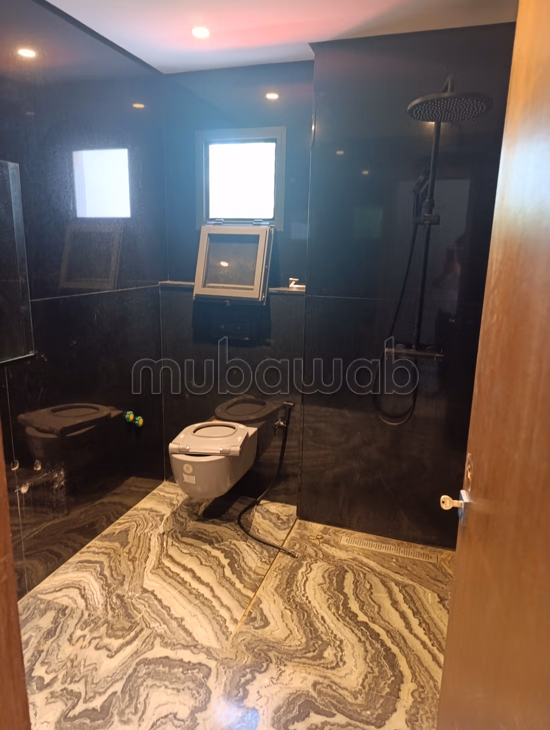Location villa usage professionnel 859m² 
Rabat Sou
