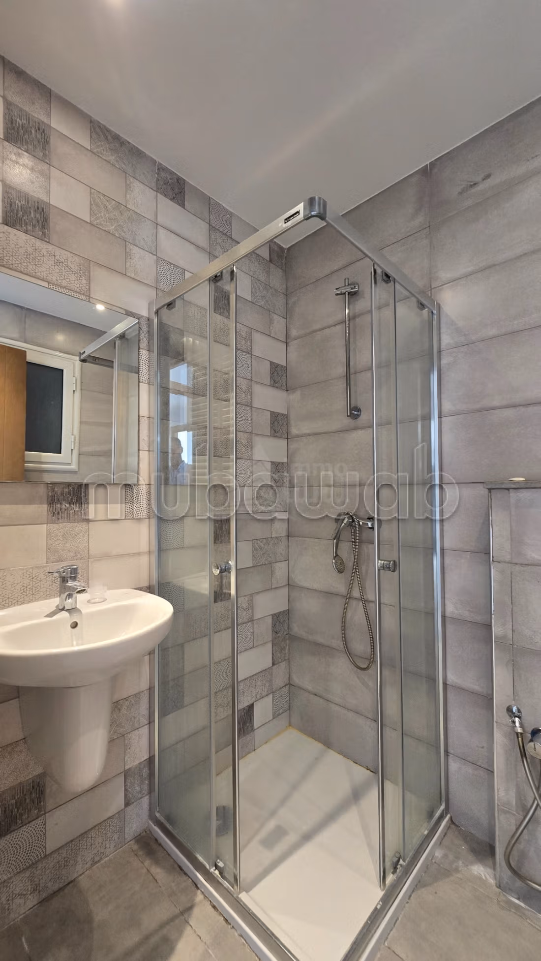 In affitto Appartamento S2 di 110m2 a Soukra