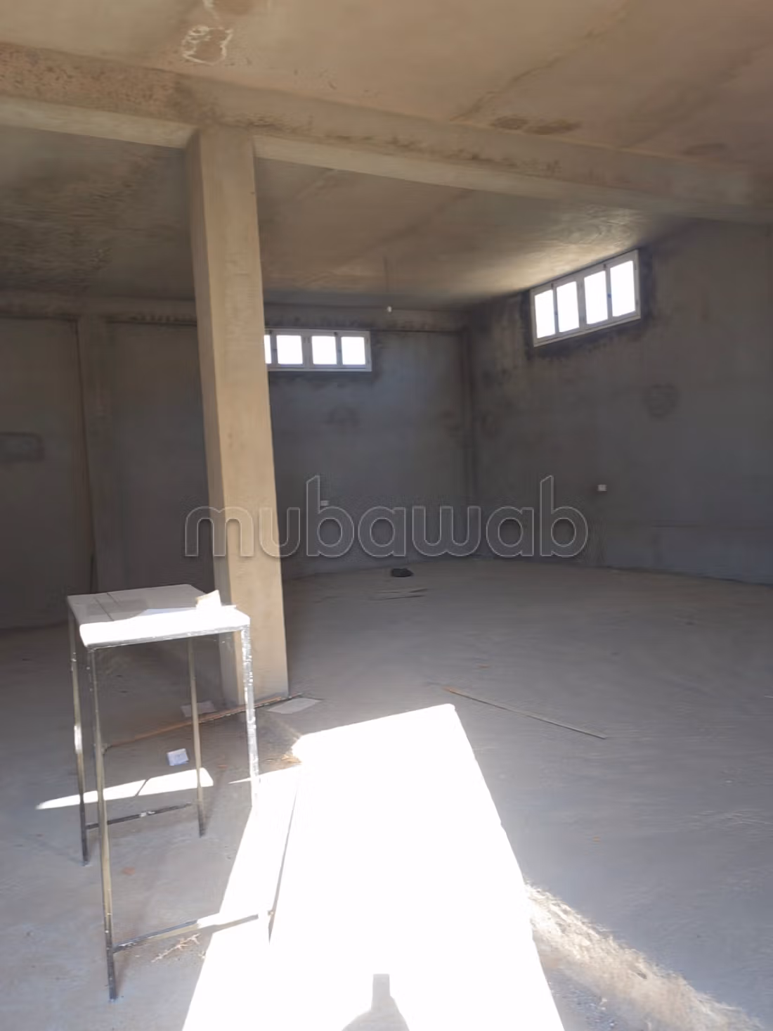 Grand depot e terreno a Slouguia, Testour