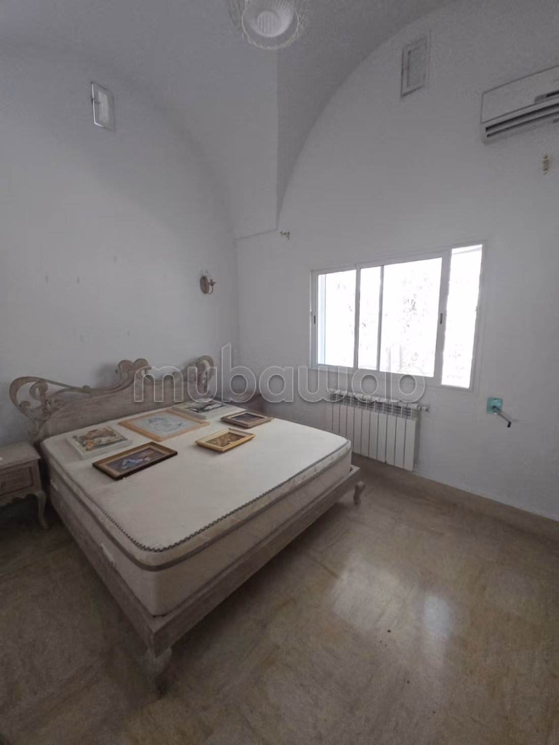 Splendida villa in vendita a Sidi El Mahrsi. 5 belle camere. Bel terrazzo e giardino