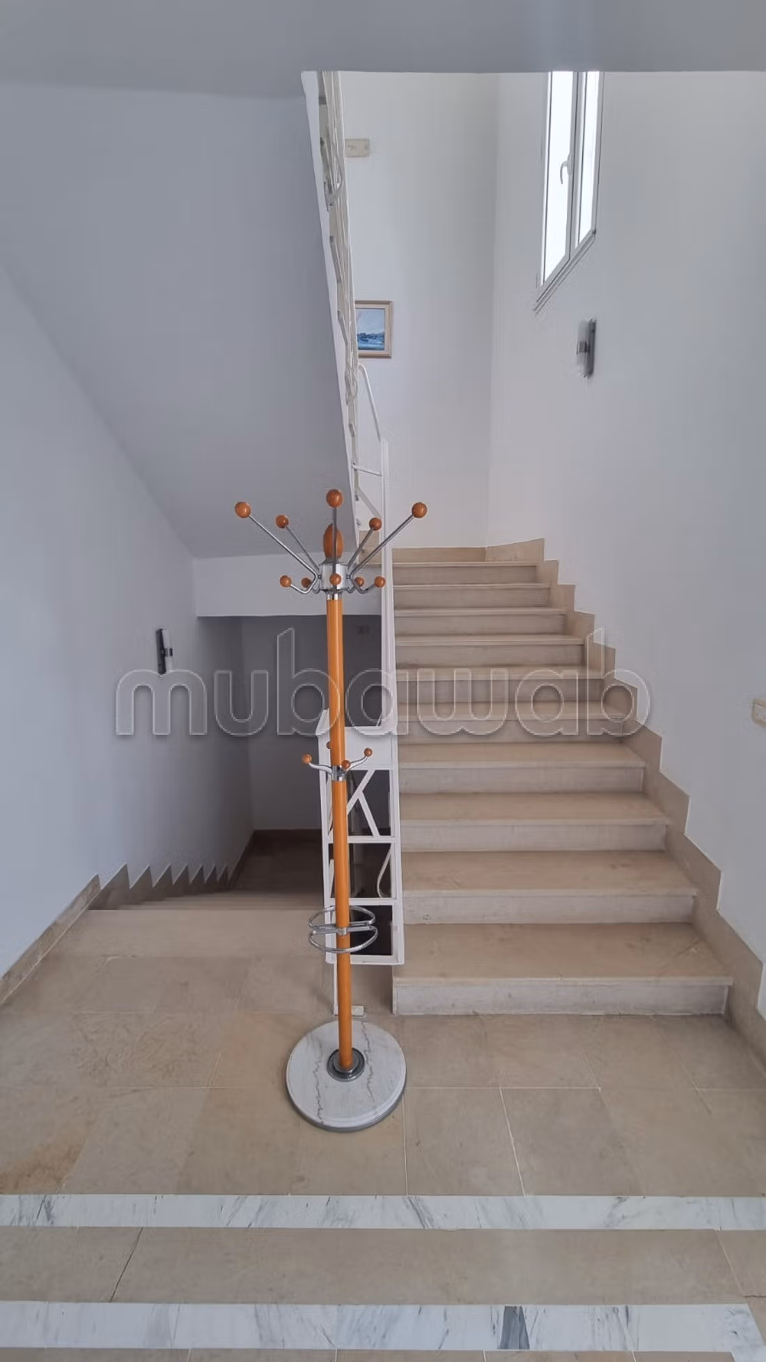 Location saisonnière villa de luxe à Yasmine Hammamet. Surface totale 300 m². Places de parking et terrasse