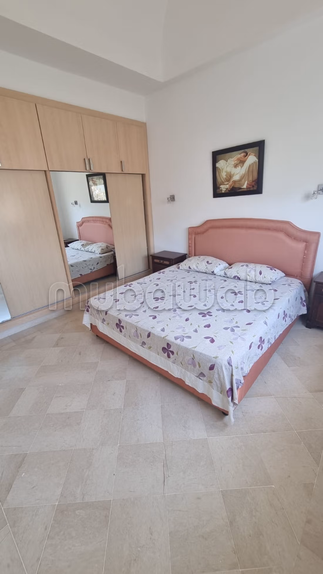 Location saisonnière villa de luxe à Yasmine Hammamet. Surface totale 300 m². Places de parking et terrasse