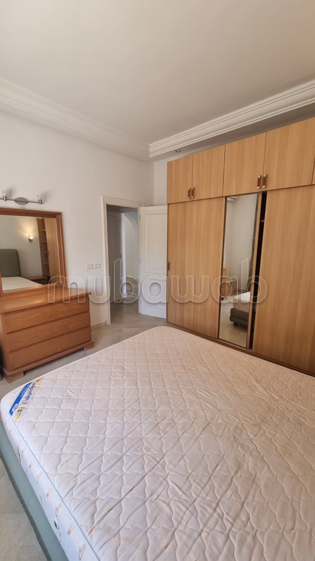 Location saisonnière villa de luxe à Yasmine Hammamet. Surface totale 300 m². Places de parking et terrasse
