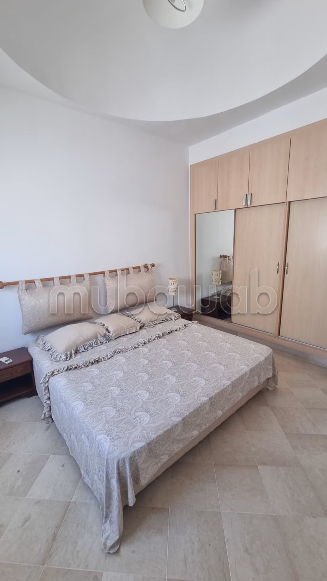 Location saisonnière villa de luxe à Yasmine Hammamet. Surface totale 300 m². Places de parking et terrasse