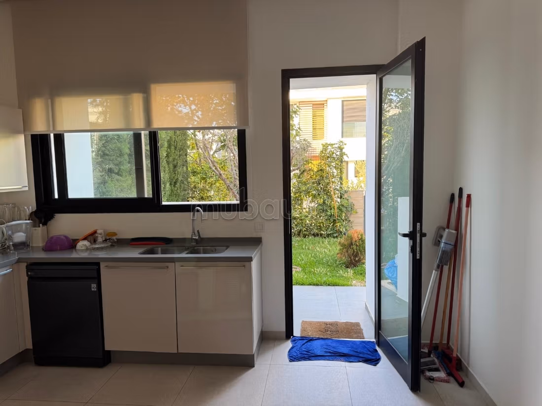 Dar bouazza villa moderne à louer meublé