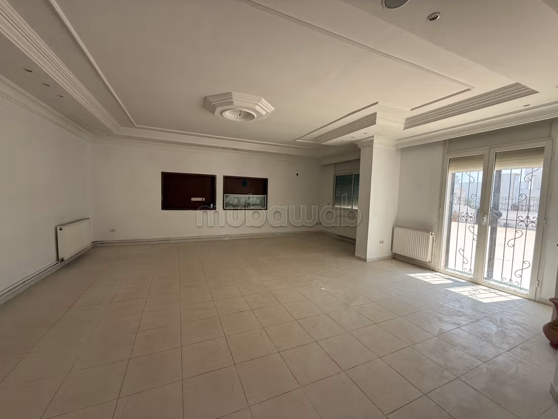 In vendita: Edificio ad Aïn Zaghouan Nord