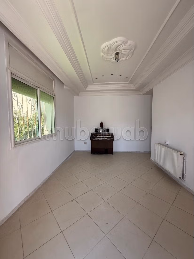 In vendita: Edificio ad Aïn Zaghouan Nord