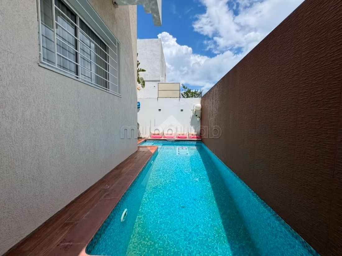 Maison jumelée en vente