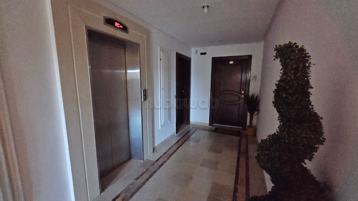 Fully Air-Conditioned Apartment 3 Bedrooms WIFI View