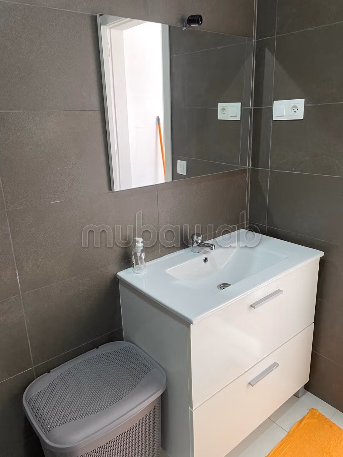 Vacation apartment for rent in Martil. 2 nice bedrooms. Concierge service, beautiful pool