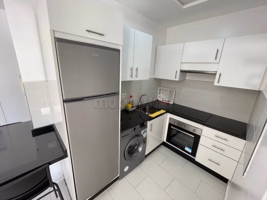 Vacation apartment for rent in Martil. 2 nice bedrooms. Concierge service, beautiful pool