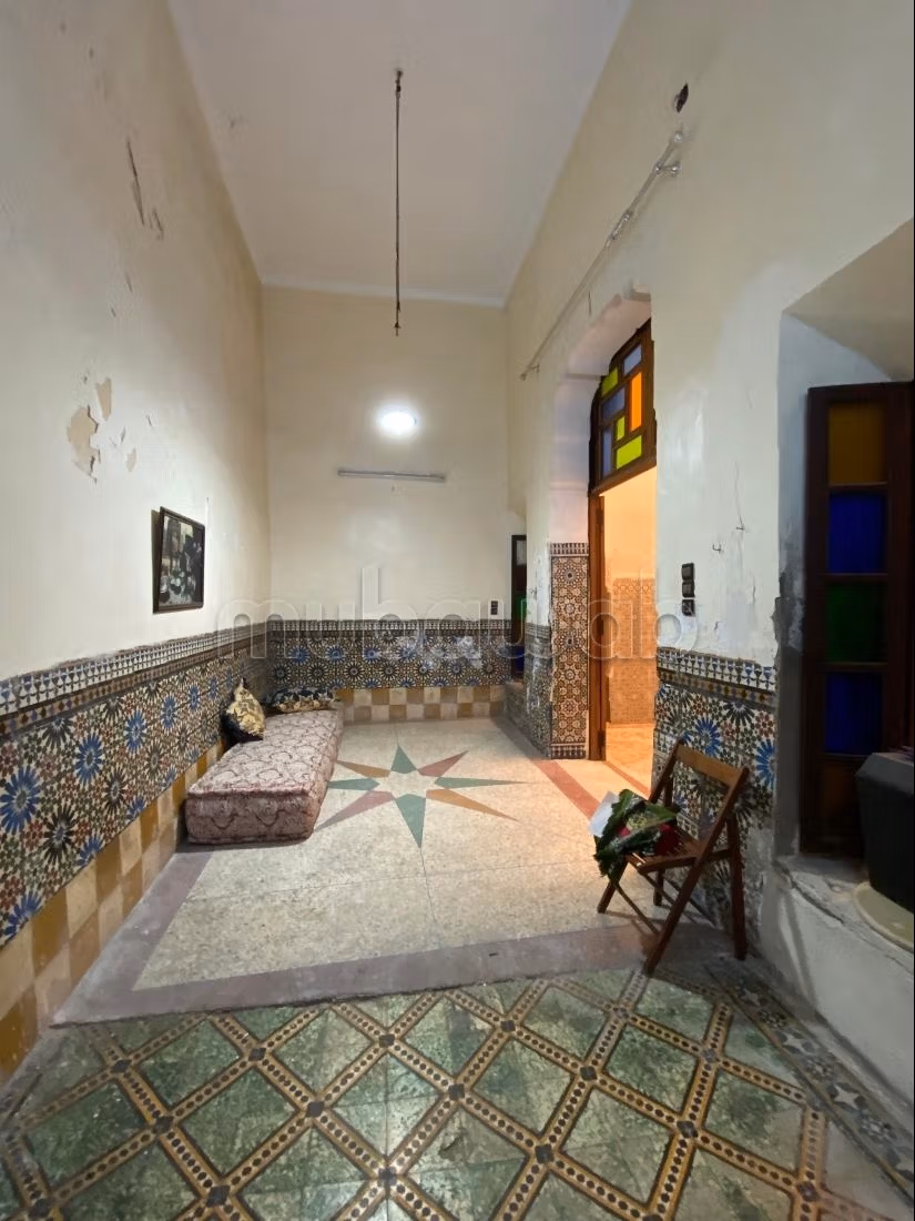 Titled Riad with 8 large rooms