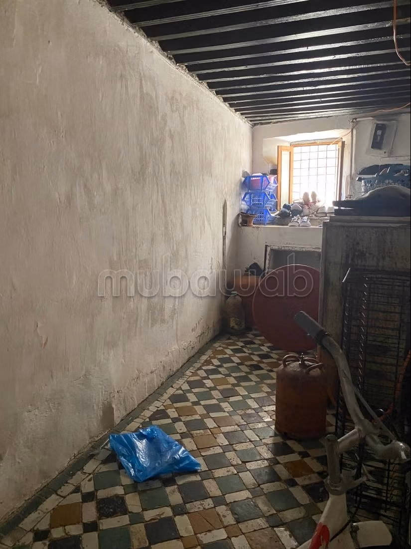Titled Riad with 8 large rooms