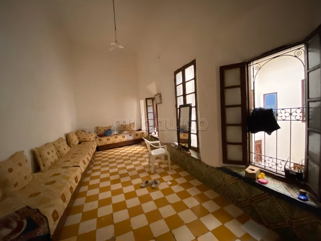 Titled Riad with 8 large rooms