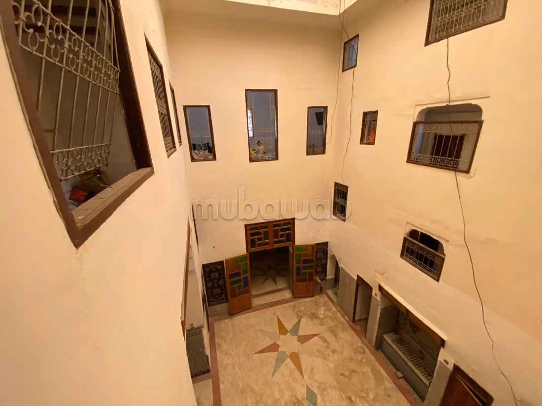 Titled Riad with 8 large rooms